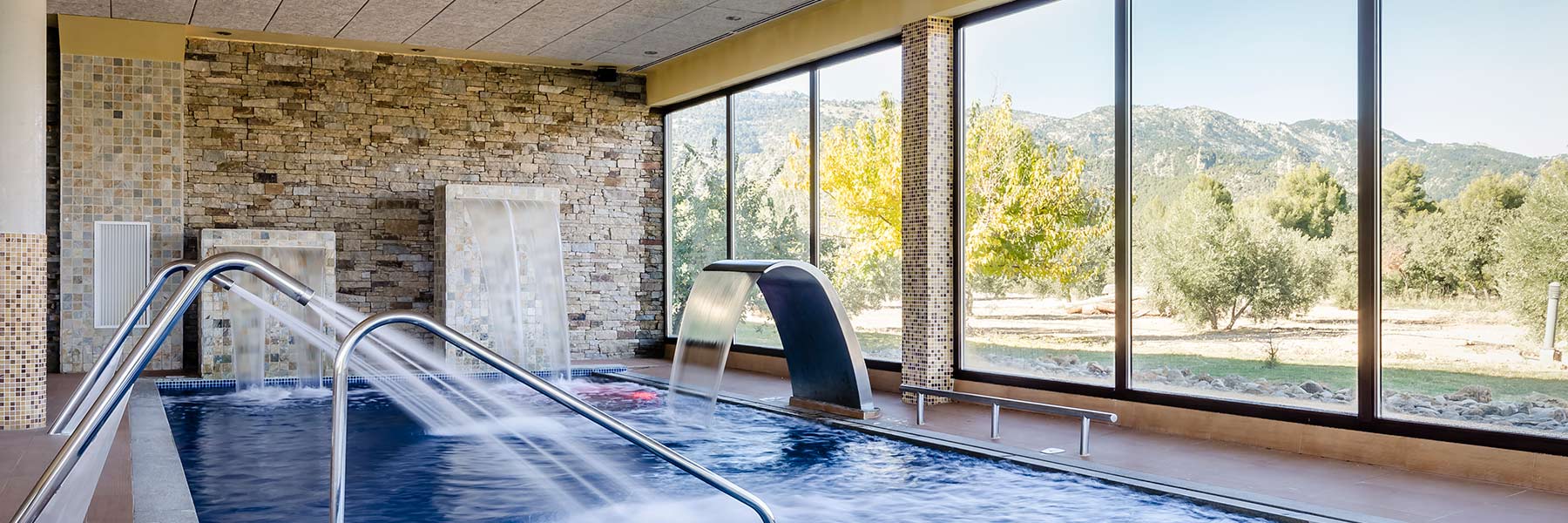 Hotel Rural Los Nogales  header